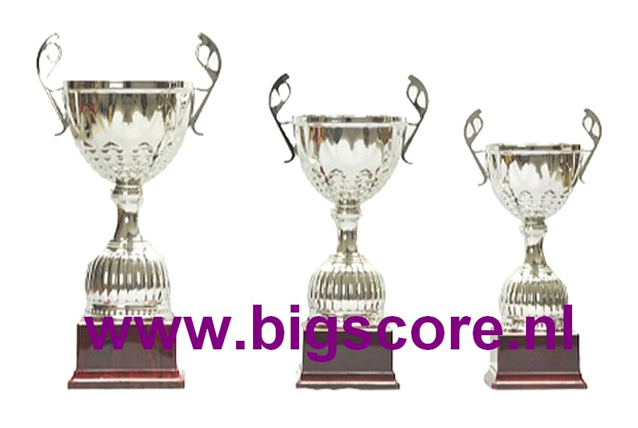 Z502 Beker Zilver met oren